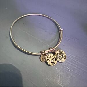 Chrysalis Bracelet